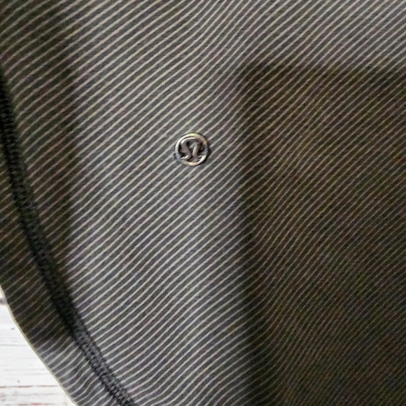 Lululemon- After Asana V-Neck Telemark Print Pullover - Picture 7 of 12